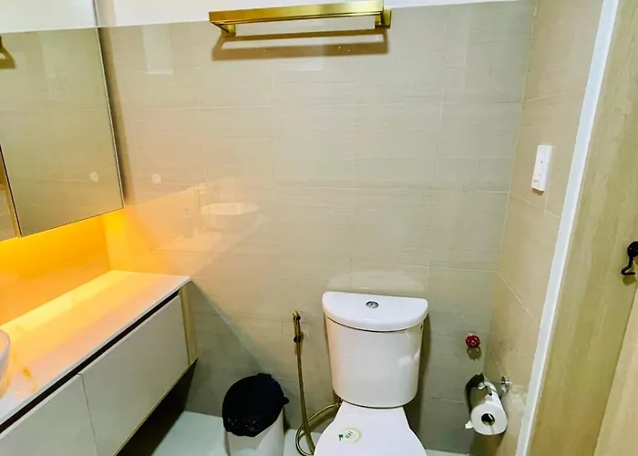 Spot Escape At Shore 2 Residences Apartment